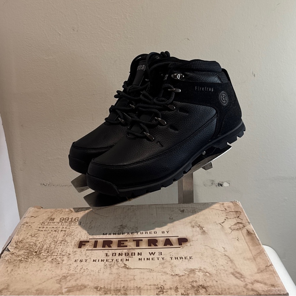 Firetrap Kids Rhino Junior Boots Rugged Lace Up Padded Ankle Collar High Leather